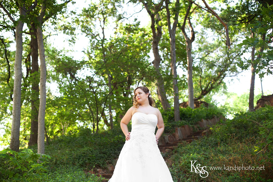 Laura's Bridal Session at Turtle Creek | Dallas Wedding Photographers