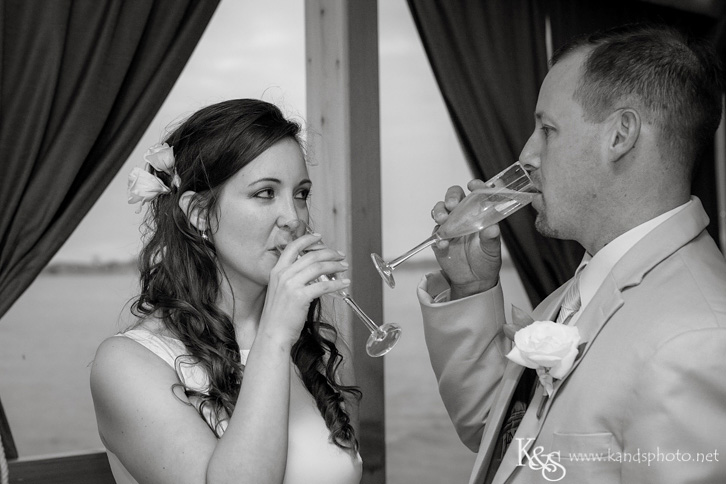 Lake Ray Hubbard Wedding in Rockwall by Dallas Wedding Photographers - K & S Photography