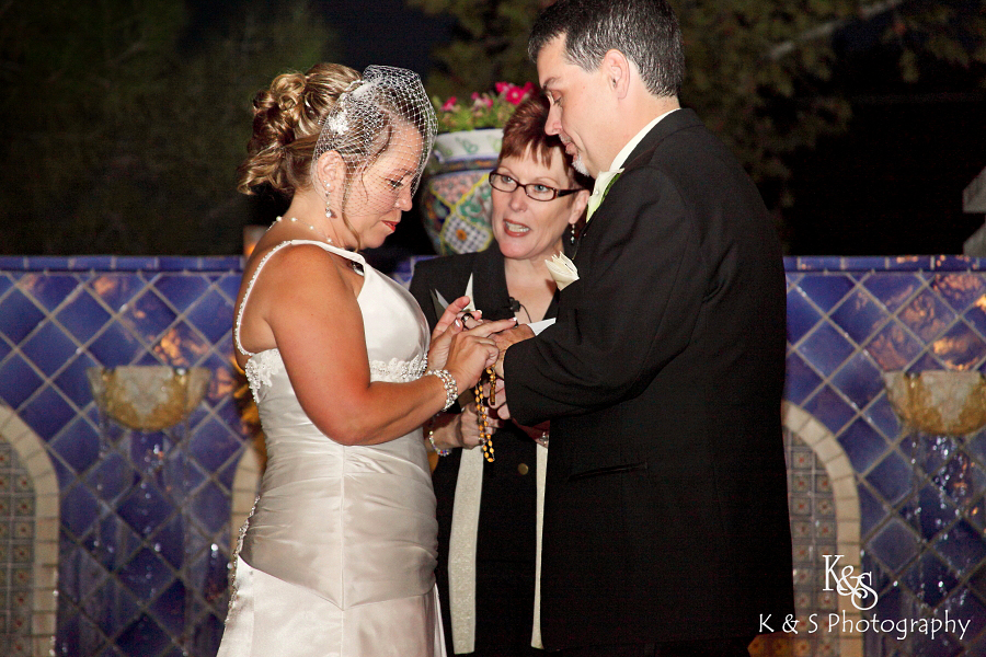 Eric and Randi's Wedding at La Buena Vida Vineyards in Grapevine Sneakpeak. Photographys by Dallas Wedding Photographers, K & S Photography