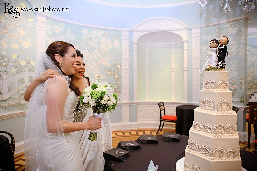 Dr. Idean and Lexi's Wedding at the Stoneleigh Hotel | Dallas Wedding Photographers