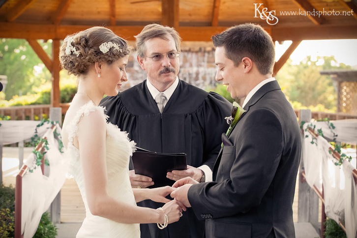 Clark Gardens Wedding in Weatherford by Dallas Wedding Photographers - K & S Photography