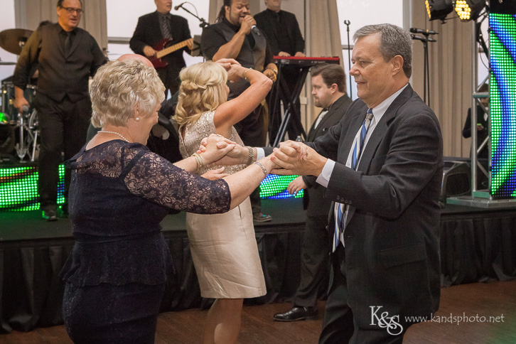 wedding at the room on main