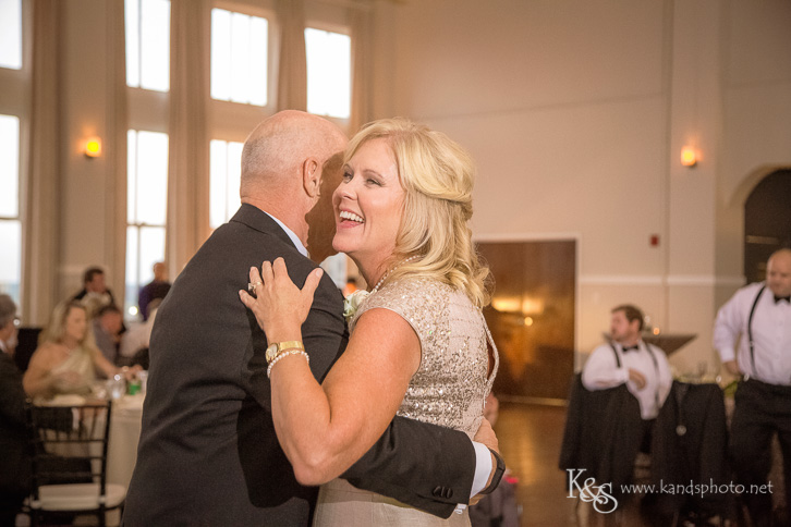 wedding at the room on main