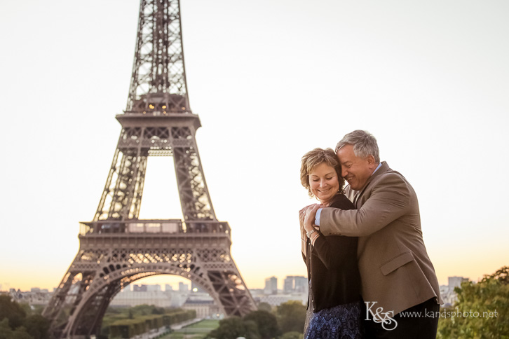 eiffel tower anniversary wedding photos-1