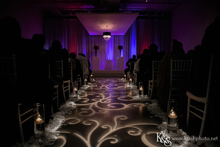 wedding at eM the Venue in Dallas in the Design District