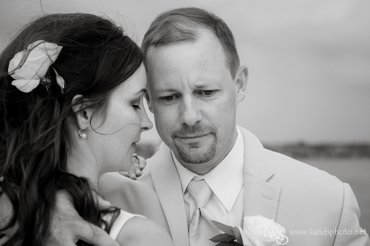 Lake Ray Hubbard Wedding in Rockwall by Dallas Wedding Photographers - K & S Photography