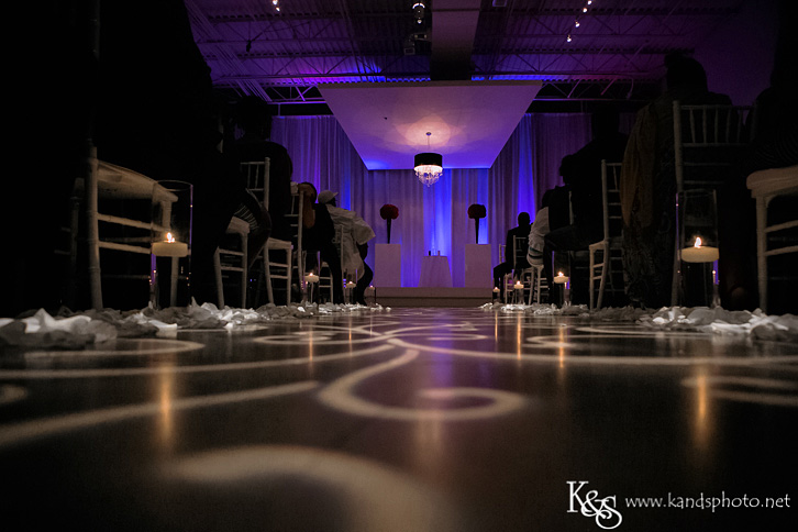 wedding at eM the Venue in Dallas in the Design District