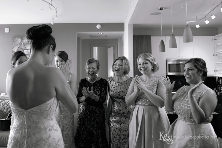 candid dallas wedding photographer