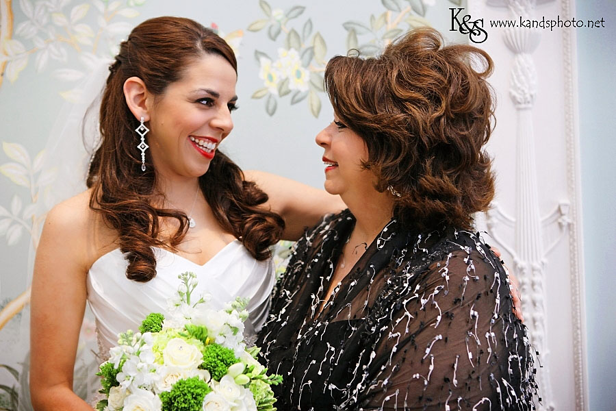 Dr. Idean and Lexi's Wedding at the Stoneleigh Hotel | Dallas Wedding Photographers