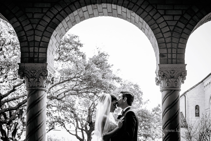 wedding at holy trinity catholic church dallas