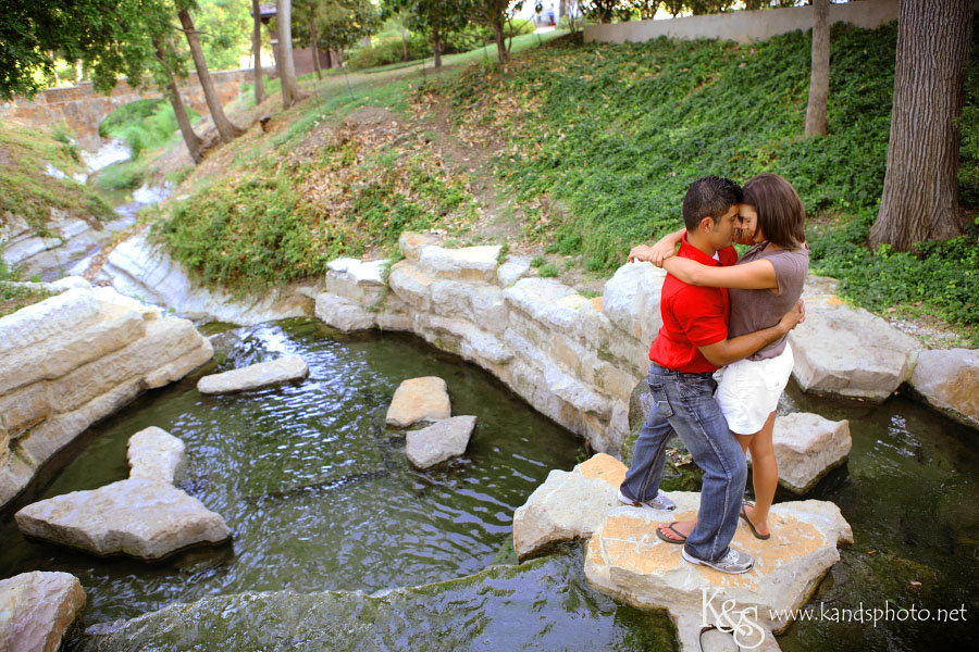 Stacy and Courtney's Dallas Engagements | Dallas Wedding Photography