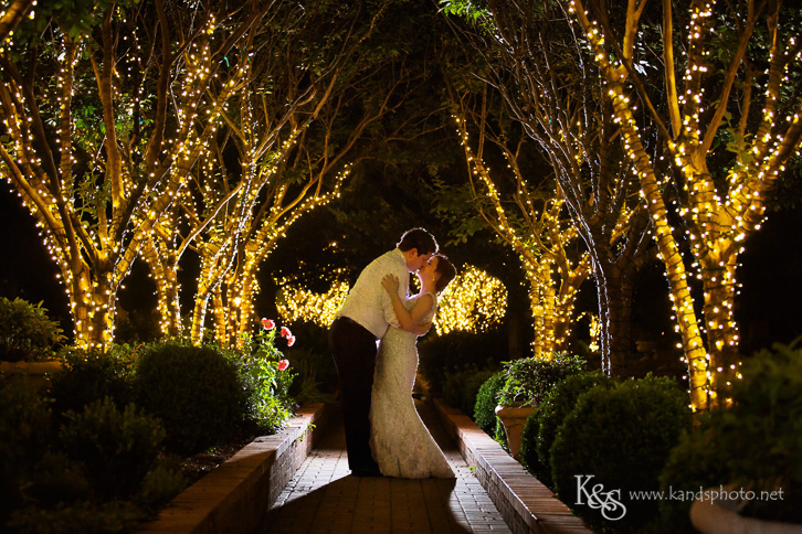 Clark Gardens Weddings by Dallas Wedding Photographers K&S Photography